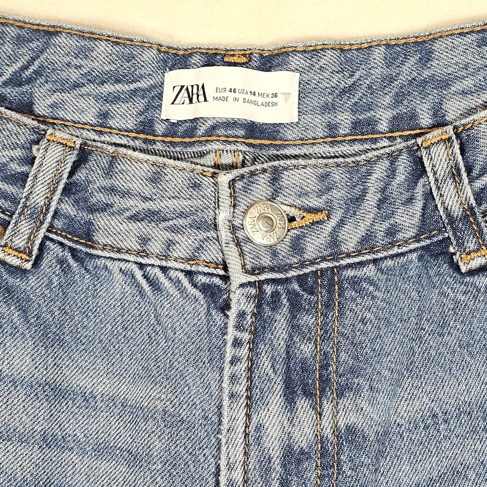 Zara DISTRESSED WIDE LEG JEANS  woman's size 14